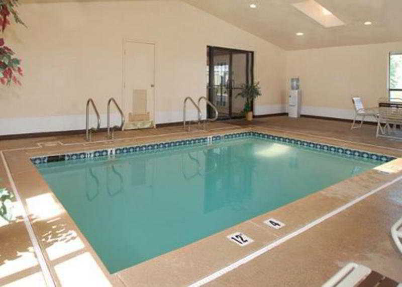 Quality Inn Broken Arrow - Tulsa Facilities photo