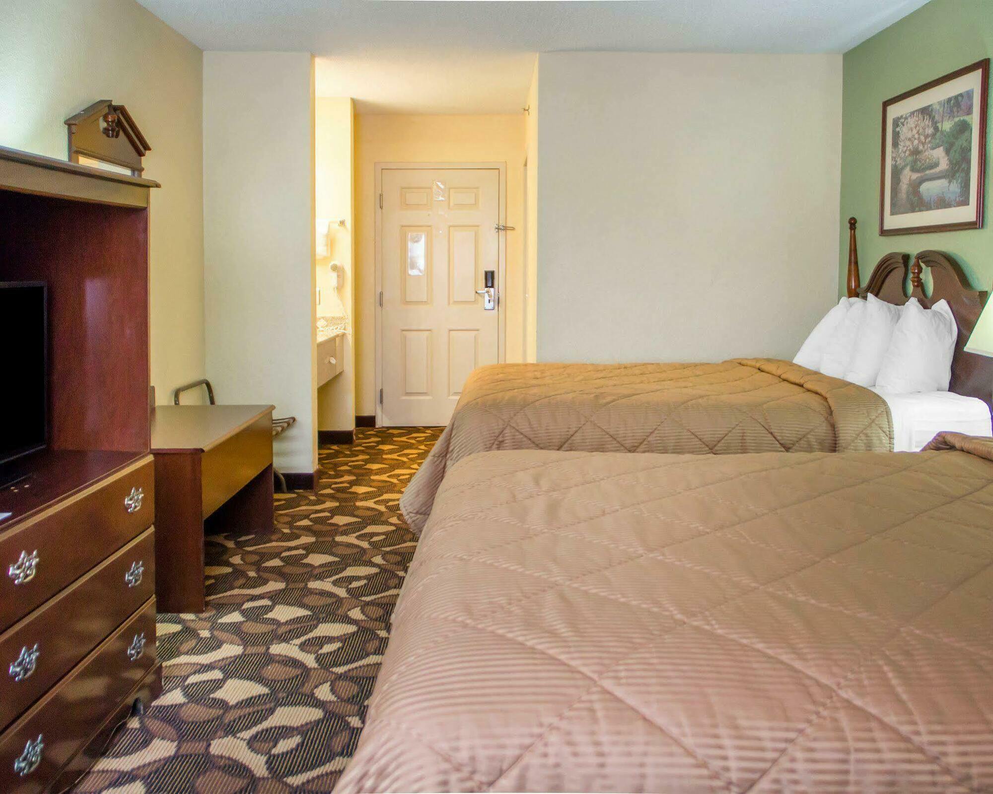 Quality Inn Broken Arrow - Tulsa Exterior photo